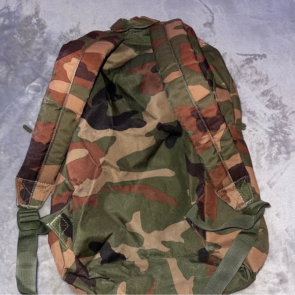 Hershel supply company green olive/ army green camouflage pattern print backpack - Picture 2 of 15